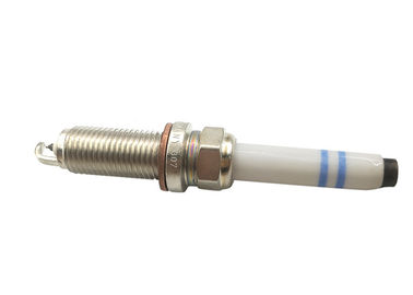 Vela de ignição de pouco peso do carro para o Benz CLK350 E300 GLA45 AMG R350 SLC200 A0041596903